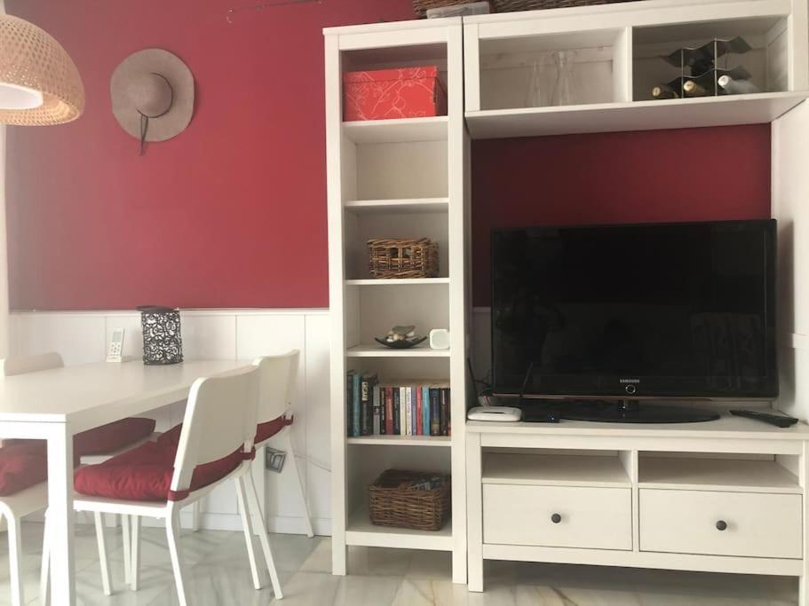 Apartamentos Rio Marinas 15 Playazo Beach ネルハ エクステリア 写真