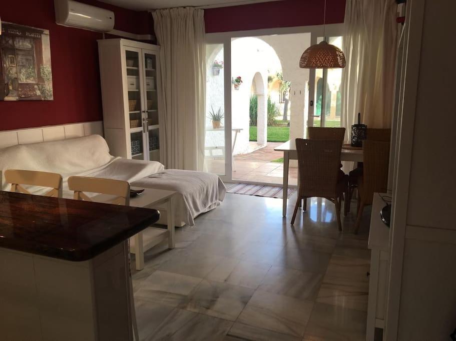 Apartamentos Rio Marinas 15 Playazo Beach ネルハ エクステリア 写真