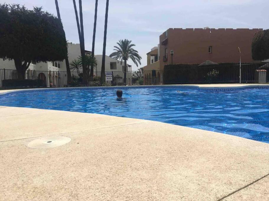 Apartamentos Rio Marinas 15 Playazo Beach ネルハ エクステリア 写真